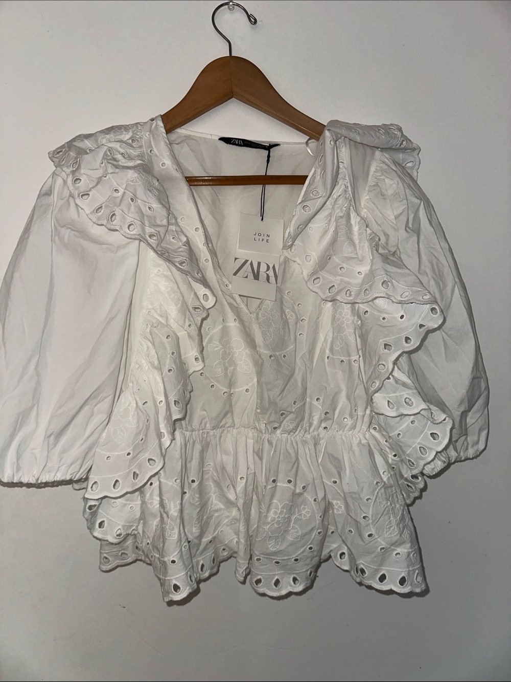 ZARA White Eyelet Ruffle Peplum Blouse